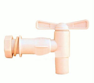 Кран пластик с гайкой 177318 в интернет гипермаркете «Планета Лета». Фото