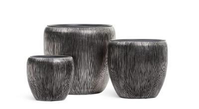 Кашпо TREEZ Effectory Wow Конус-Чаша Стальное серебро с рельефом в-46 см, д-49 см, 37/75л в интернет гипермаркете «Планета Лета». Фото