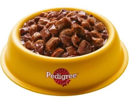 Корм влажный для собак всех пород Pedigree, с говядиной, кусочки в соусе, 28 х 85 г в интернет гипермаркете «Планета Лета». Фото