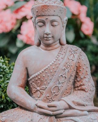 Фигура Монах сидит Н-48см,L-35см,В-19см в интернет гипермаркете «Планета Лета». Фото