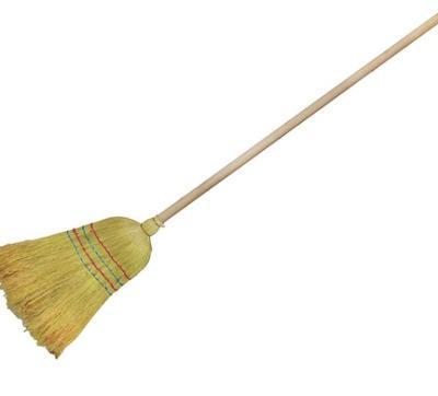 Метла (сорго) с черенком в интернет гипермаркете «Планета Лета». Фото