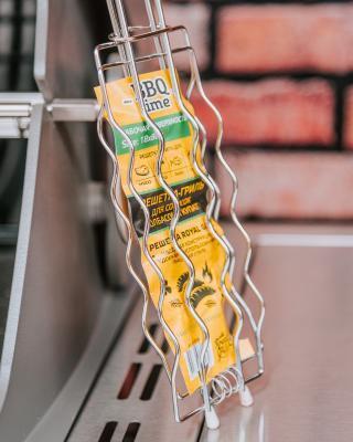 Решетка-гриль ROYALGRILL д/сосисок, колбасок и купат 18х8cm, BBQ time 80-016 в интернет гипермаркете «Планета Лета». Фото