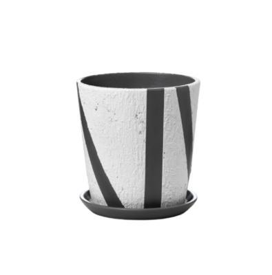 Горшок Стрит серо/белый конус d18, h18,5см, 2,6л в интернет гипермаркете «Планета Лета». Фото